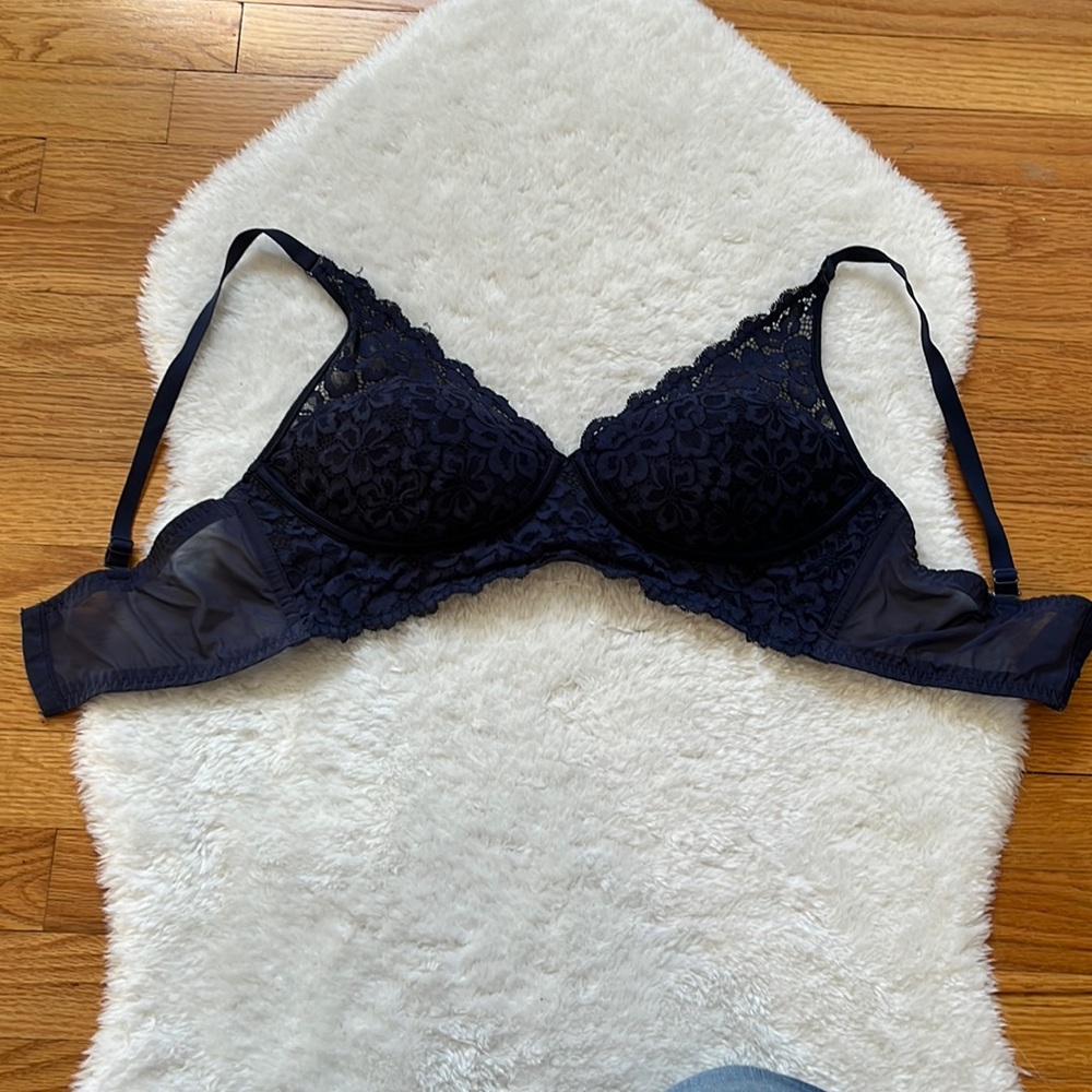 Maiden Form 36C wireless Bralette Navy